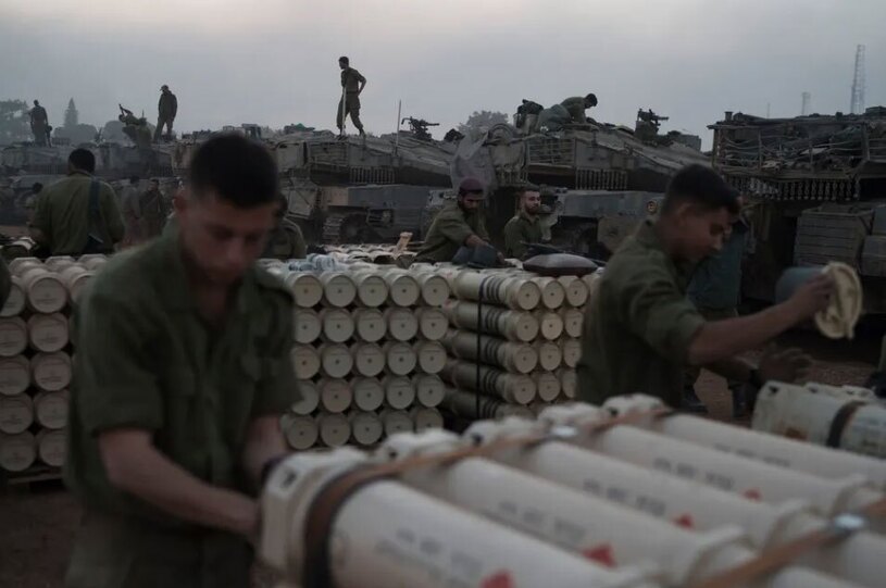 دیدنی های امروز؛ ادامه اعتراضات حامیان فلسطین از آمریکا تا اروپا سربازان اسراییلی در حال بارگذاری گلوله های تانک