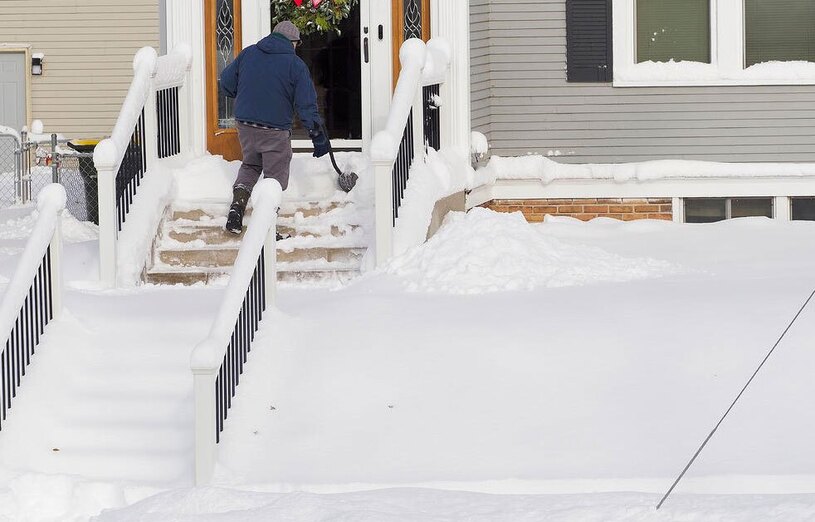 دیدنی های امروز؛ از کاروان پناهجویان عازم آمریکا تا خودروی مفهومی جدید هوندا بارش برف سنگین در آیوا آمریکا