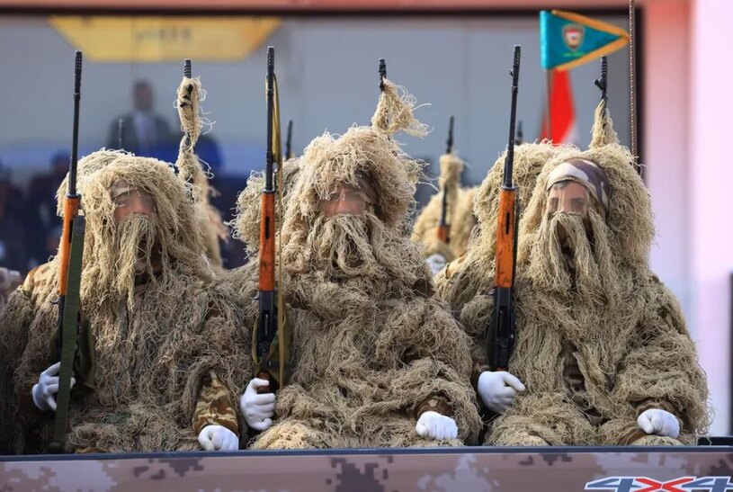 دیدنی های امروز؛ از کاروان پناهجویان عازم آمریکا تا خودروی مفهومی جدید هوندا رژه نظامی روز پلیس عراق در شهر بغداد