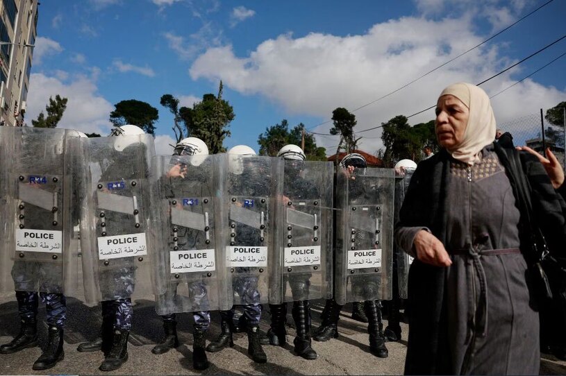 تظاهرات معترضان فلسطینی علیه سیاست های یکجانبه آمریکا