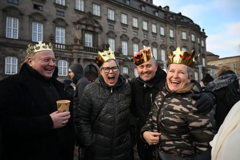 دیدنی های امروز؛ از پادشاه جدید دانمارک تا اعتصاب کشاورزان آلمانی جشن به تخت نشستن پادشاه جدید دانمارک