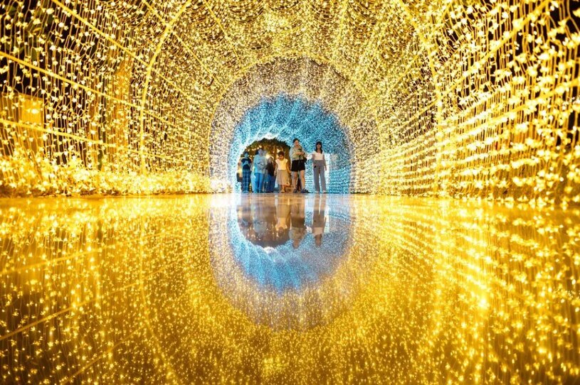 دیدنی های امروز؛ از پادشاه جدید دانمارک تا اعتصاب کشاورزان آلمانی جشنواره نور "ناساتا" در شهر بانکوک