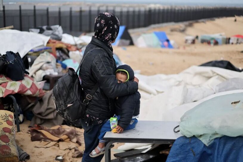 دیدنی های امروز؛ از دادگاه لاهه تا وضعیت غزه شهروندان فلسطینی در غزه در حال ترک شهر خان یونس