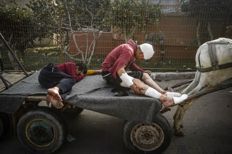 دیدنی های امروز؛ از دادگاه لاهه تا وضعیت غزه انتقال مجروحان حملات اسراییل به بیمارستان