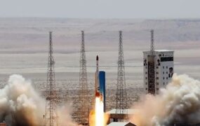 پرتاب موفق ۳ ماهواره ایرانی با ماهواره‌بر سیمرغ