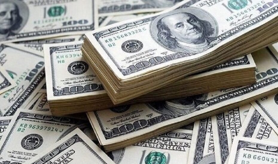 پیش‌بینی قیمت دلار