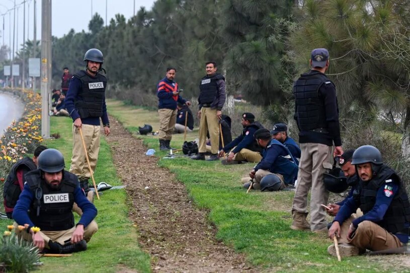 استقرار پلیس پاکستان برای برخورد با هواداران "عمران خان" 