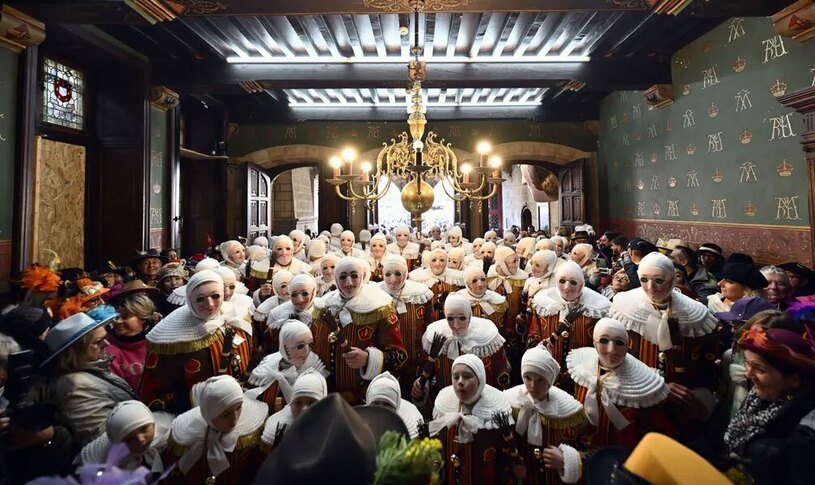 دیدنی های امروز؛ خطر قحطی در غزه کارناوال سنتی "بینچه"