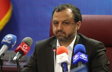 وزیر اقتصاد بانک آینده بانک‌های ناتراز