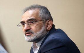 تعطیلی شنبه‌ها به دولت واگذار شد