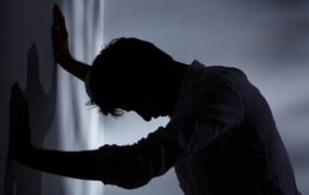 تنهایی، بدتر از کشیدن روزی ۱۵ نخ سیگار