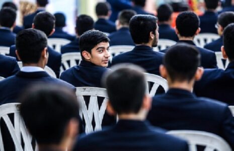 دانش‌آموزان طلاب بدون کنکور معلم
