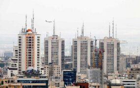 ۱۲۰۰ دکل مخابراتی غیرمجاز