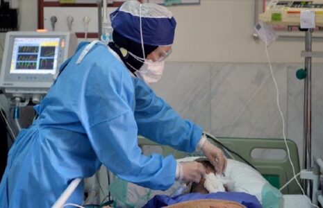 ممنوعیت کاشت ناخن و مژه برای این مشاغل ممنوعیت کاشت ناخن و مژه