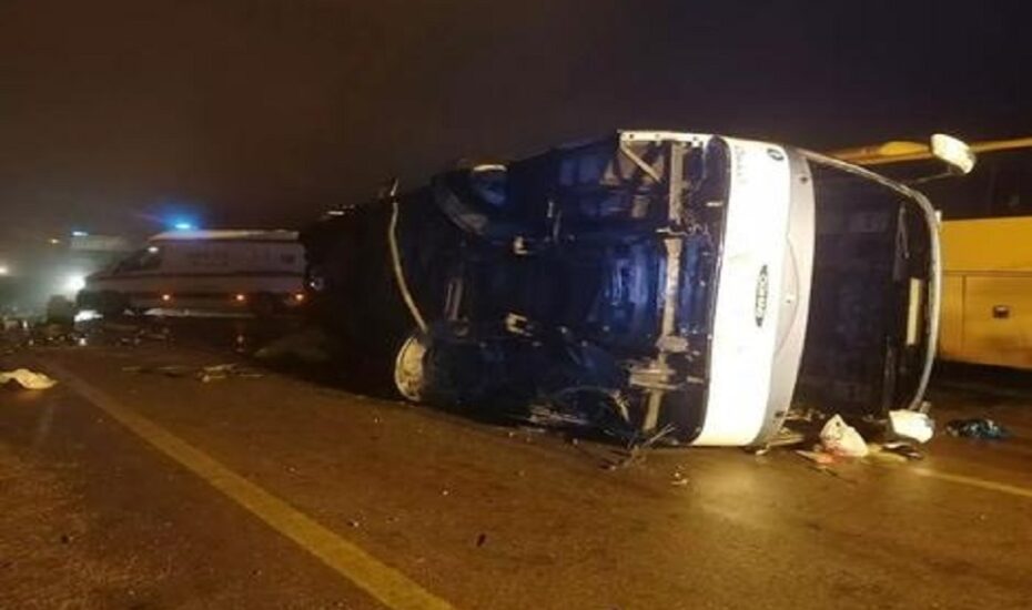 ۲۷ مصدوم واژگونی اتوبوس