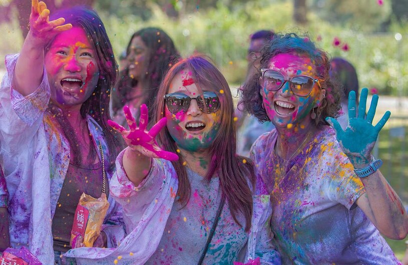 جشنواره هولی رنگ ها در نیوزیلند