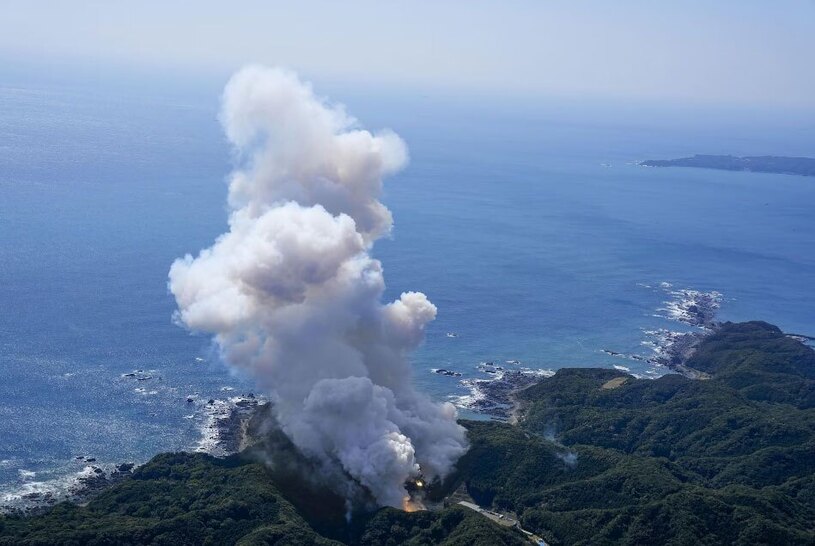 موشک "کایروس" حامل ماهواره ژاپنی