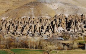 کندوان روز طبیعت تعطیل است