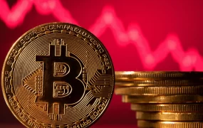 کاهش قیمت 8 درصدی بیت کوین