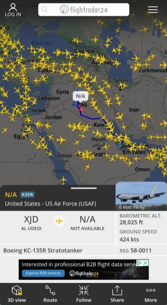 هواپیمای بویینگ نظامی آمریکا در آسمان عراق