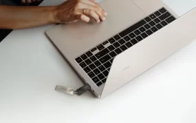 فلش درایو 512 گیگابایتی سریع سامسونگ معرفی شد