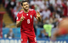 مدافع پرسپولیس سرپا شد