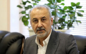 جواب مدیرعامل پرسپولیس به نکونام: جوادجون نرخ دلار رو میدونه!