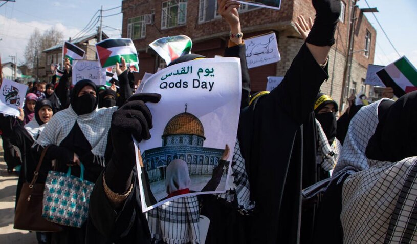 دیدنی های امروز؛ مراسم روز جهانی قدس از کشمیر تا لندن راهپیمایی بزرگ روز جهانی قدس در کشمیر هند