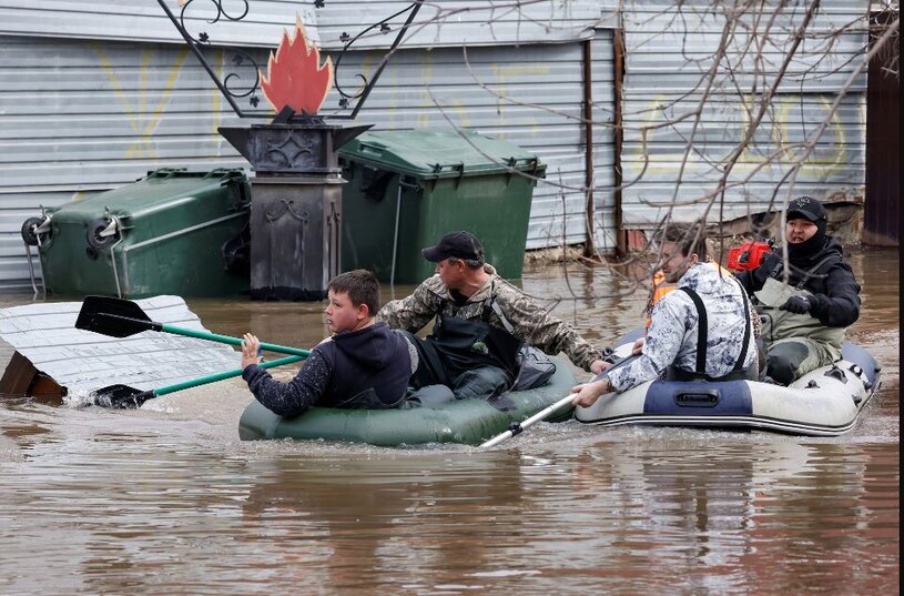 امدادرسانی به سیلزدگان در اورسک روسیه