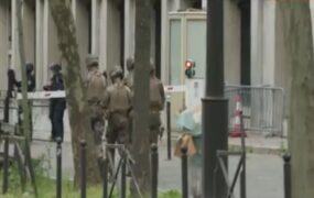 حادثه مقابل کنسولگری ایران در پاریس