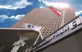 فروش املاک بانک صادرات ایران دولت سیزدهم