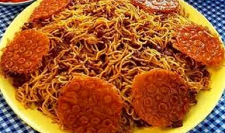 عوارض خوردن ماکارونی