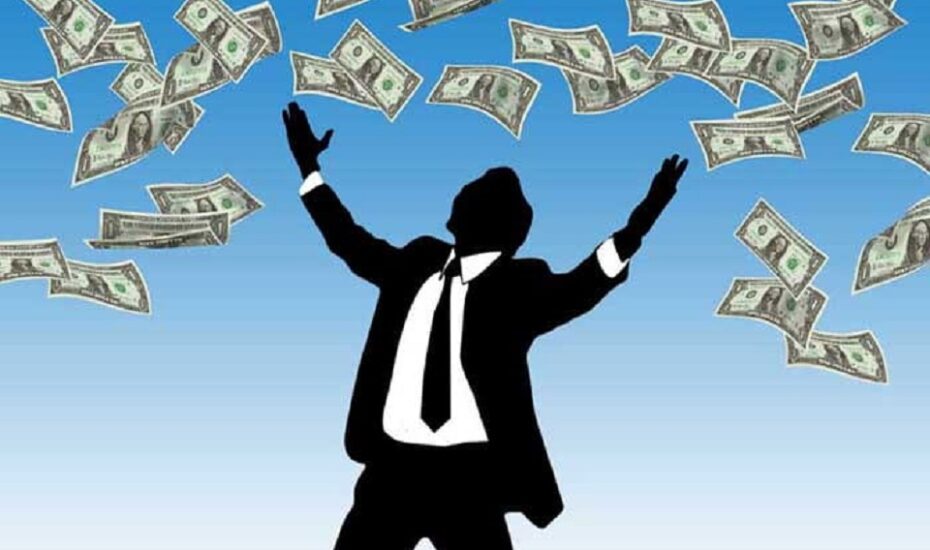 ۱۰ عادت انسان های ثروتمند در برابر افراد بی‌ پول