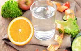 ۱۰ ماده غذایی تامین آب