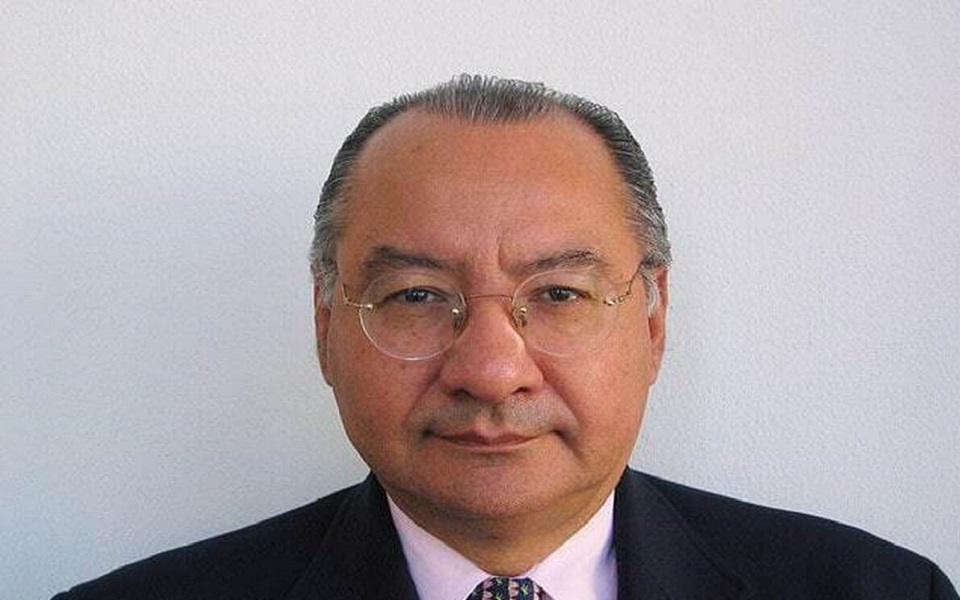 سفیر سابق آمریکا جاسوسی کوبا