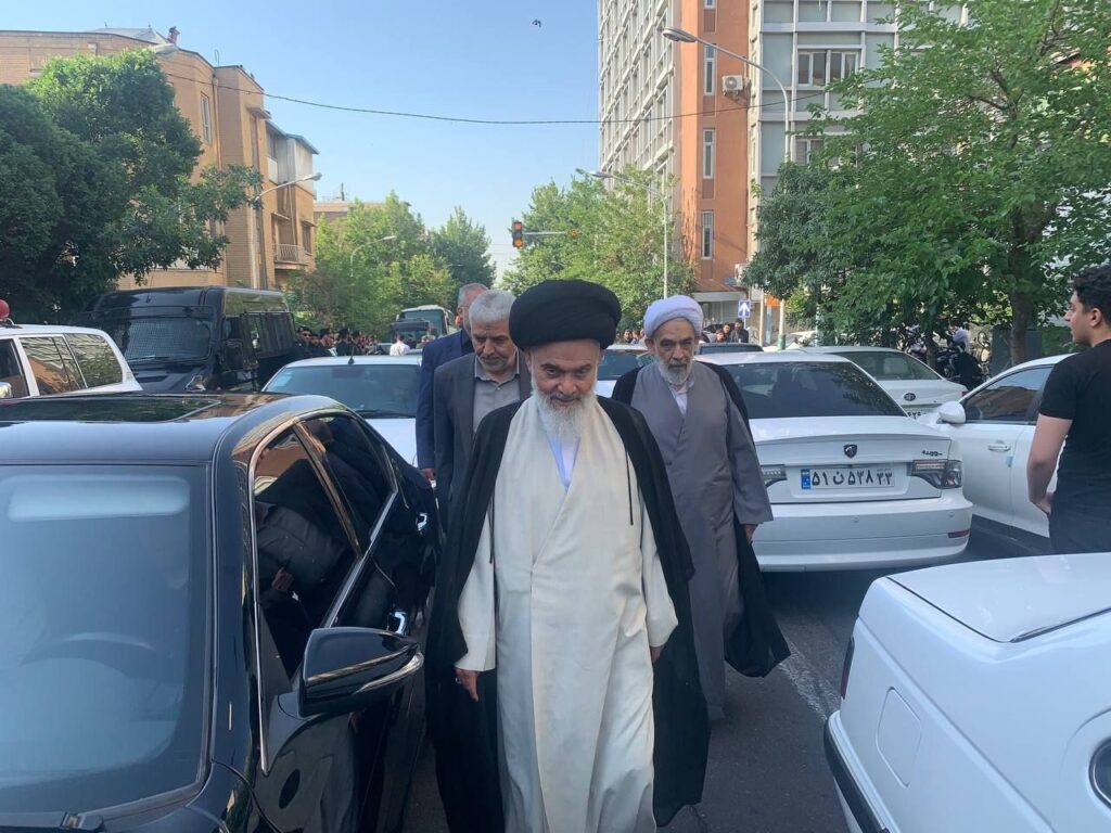 مراسم تشییع شهدای خدمت