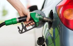 هیچ ابلاغی مبنی بر تغییر قیمت و سهمیه بنزین دریافت نکرده‌ایم