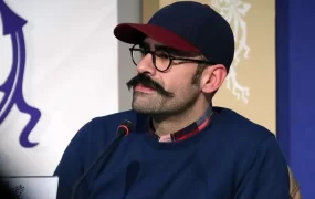 برخی فیلمها به هر چیز چنگ میزنند تا فقط مخاطب را بخندانند... برخی فیلمها به هر چیز چنگ میزنند تا فقط مخاطب را بخندانند...