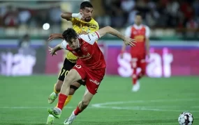 پرسپولیس صفر - سپاهان صفر/ صدر همچنان بسته است