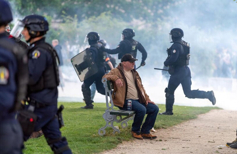 دیدنی های امروز؛ اعتراضات روز جهانی کارگر تظاهرات روز جهانی کارگر در پارکی در شهر پاریس