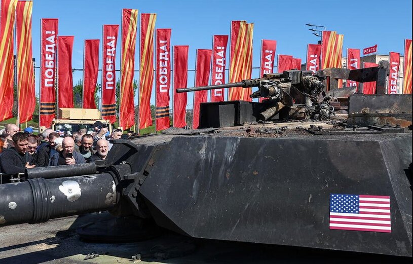 دیدنی های امروز؛ اعتراضات روز جهانی کارگر نمایشگاه تسلیحات غربی به غنیمت گرفته شده از اوکراین