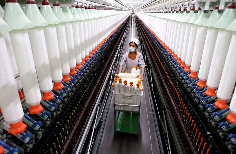 دیدنی های امروز؛ اعتراضات روز جهانی کارگر کارخانه نخ ریسی در شاندونگ چین