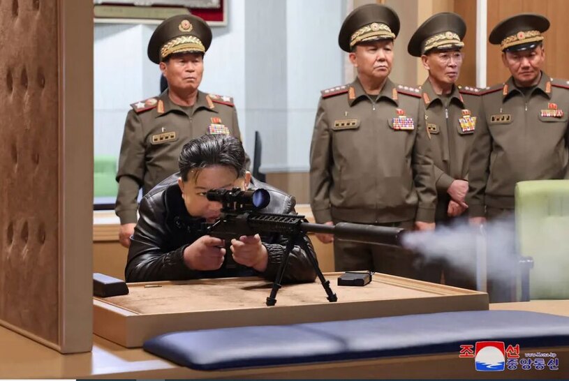 دیدنی های امروز؛ از تک تیراندازی رهبر کره شمالی تا انتخابات هند "کیم جونگ اون" رهبر کره شمالی