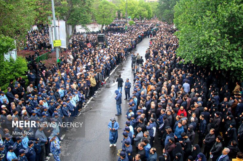 دیدنی های امروز؛ سوگواری برای رئیسی از کشمیر تا ایران مراسم تشییع پیکر سید ابراهیم رئیسی