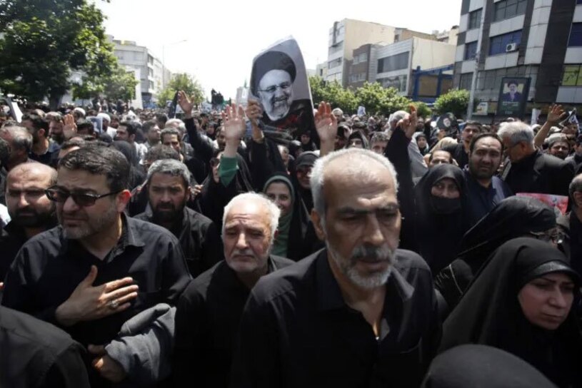 مراسم تشییع "شهدای خدمت"