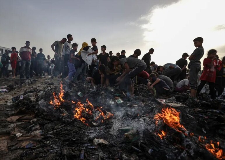 حمله اسرائیل به چادر اردوگاه آوارگان در شهر رفح