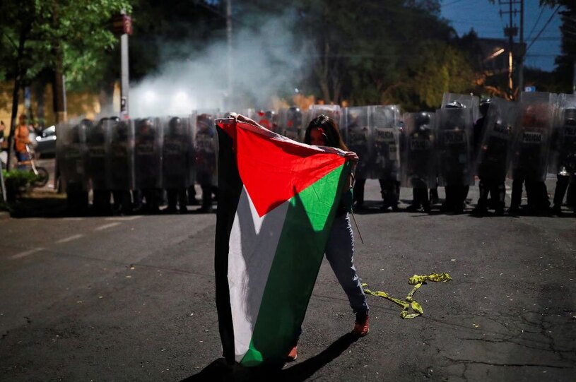 تظاهرات حامیان فلسطین در مقابل سفارت اسرائیل در پایتخت مکزیک