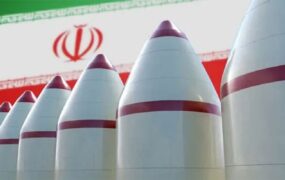 ایران و ۱۰ بمب هسته‌ای