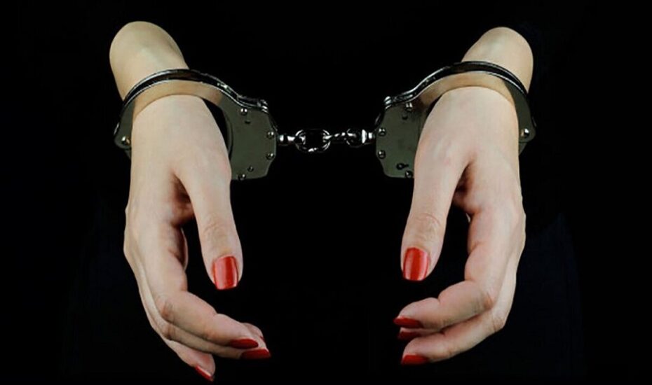 بازداشت زن آرایشگر تبلیغ کودک همسری