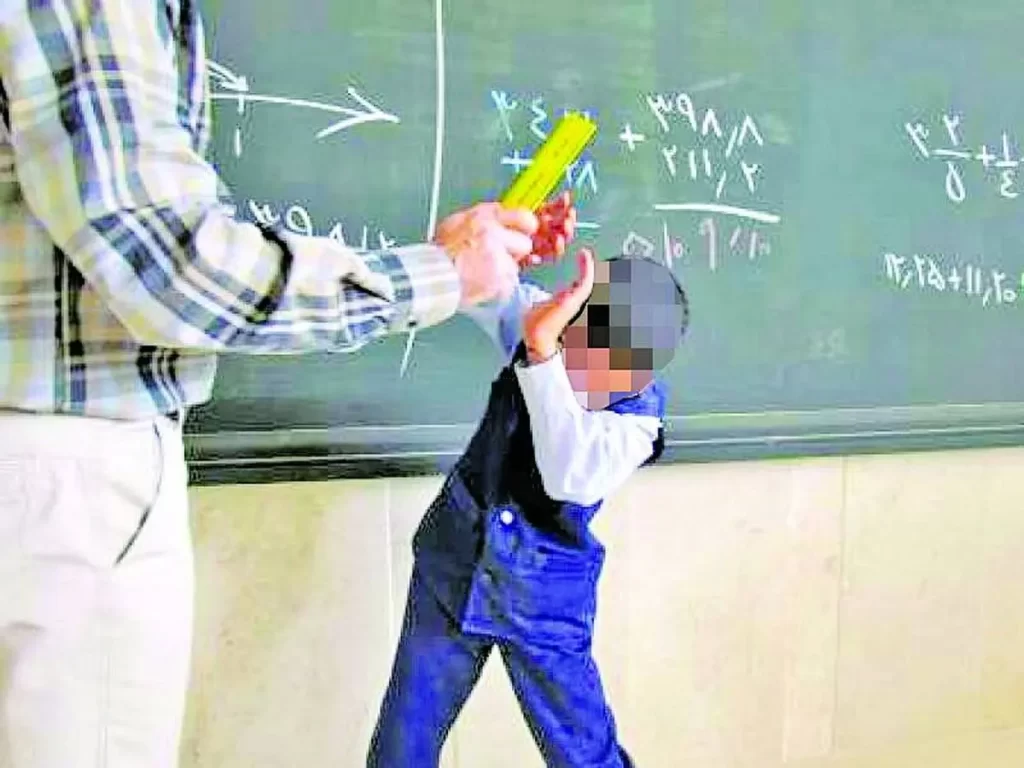تنبیه+دانش+آموز+